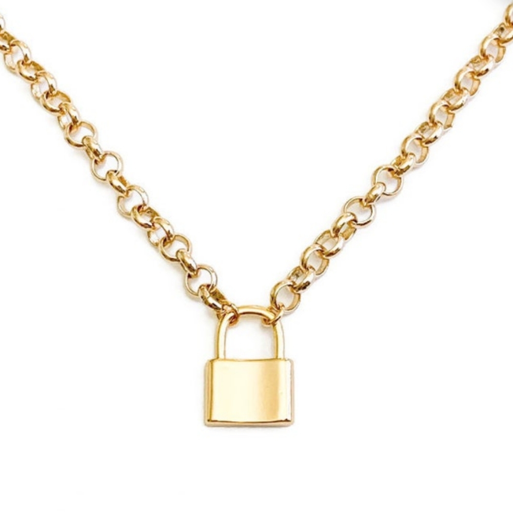 Stainless Steele Lock chain necklace -- New!